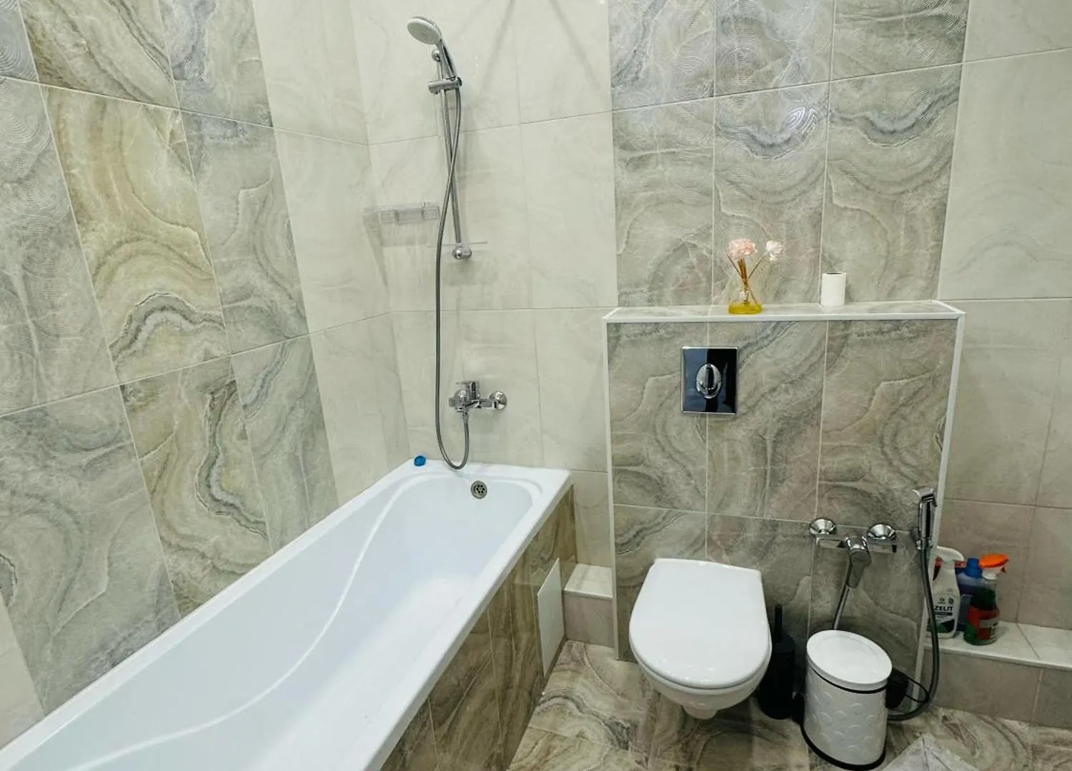 Flat Apartment Nur-Sultan  0*, Nur-Sultan (Astana)
